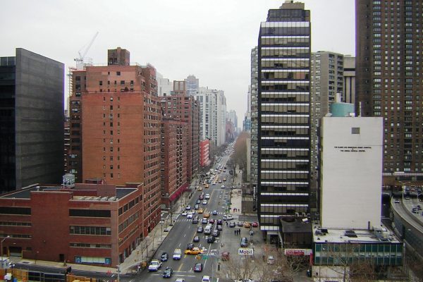York_Avenue_from_high_above_59th_St_jeh